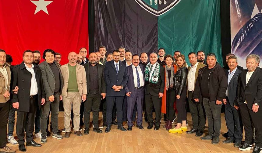 Denizlispor’da Tatar ve Yönetimi Kolları Sıvadı