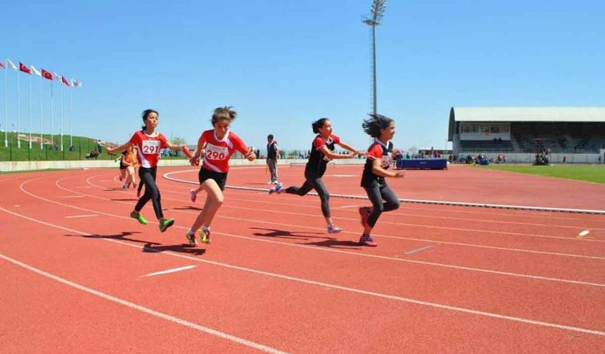 Atletizmin yıldızları Denizli’de buluşuyor