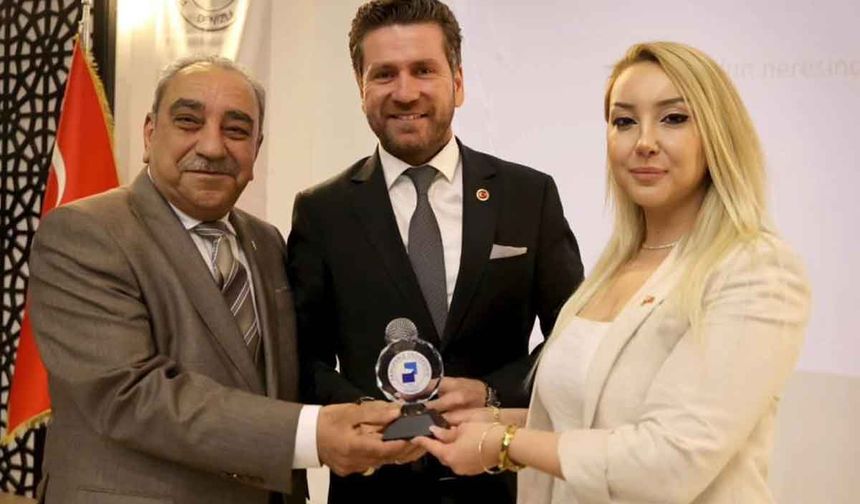 Başkan Tatık üniversiteli gençlere başarıya giden yolu anlattı