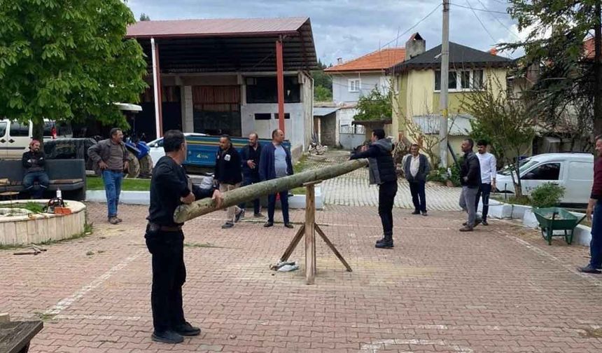 Selcen’de baharın neşesi gıngırgaçla birleşti