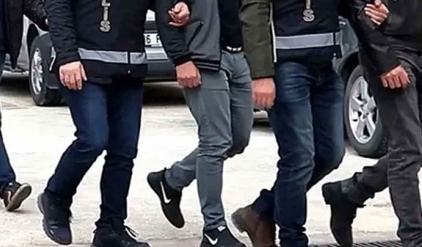 Bakan Yerlikaya: "FETÖ’ye yönelik operasyonlarımızda 160 şüpheli yakalandı"