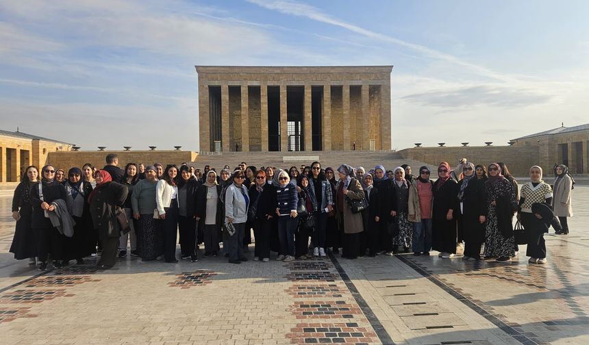 Denizlili 55 Kadın Ata’nın Huzurunda