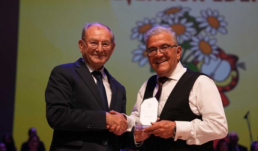 Denizli’de Sanat Dolu Gece: Mısralar, Öyküler ve Notalar Tek Ruh Oldu