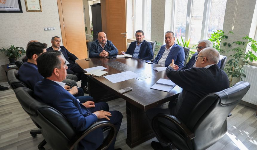 Çameli Belediye Başkanı Muhtarlarla Buluştu