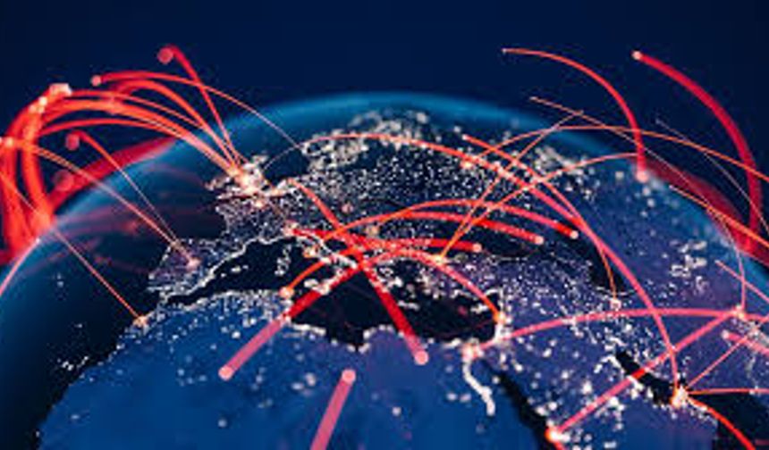 Yüksek Bant Genişlikli Starlink Bağlantılarının Gemilerde Mürettebat Refahı ve Morali Üzerindeki Etkileri