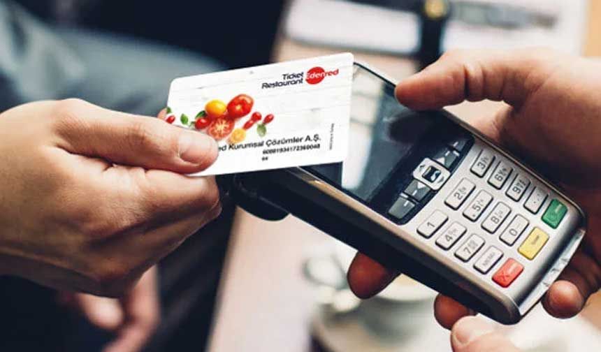 Kurumsal Yemek Desteklerinde Dijital Çözümler Neden Öne Çıkıyor?