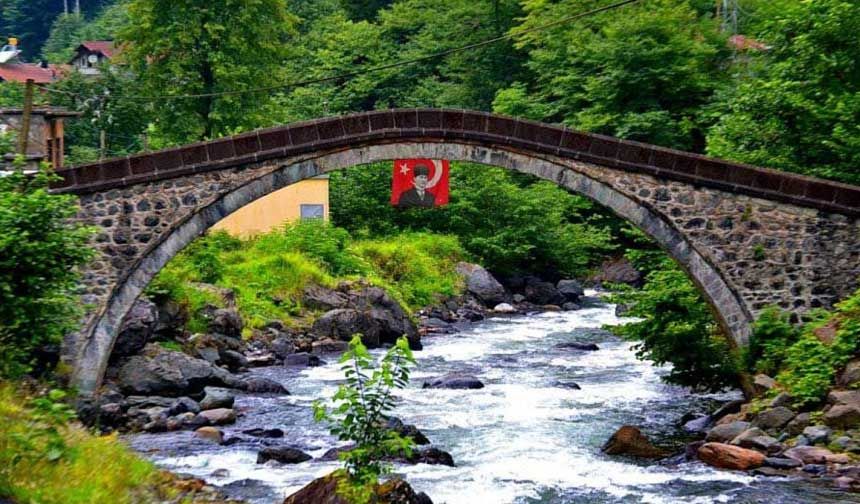 Rize Günübirlik Turlar ile Karadeniz’i Keşfedin: Hızlı ve Unutulmaz Deneyimler
