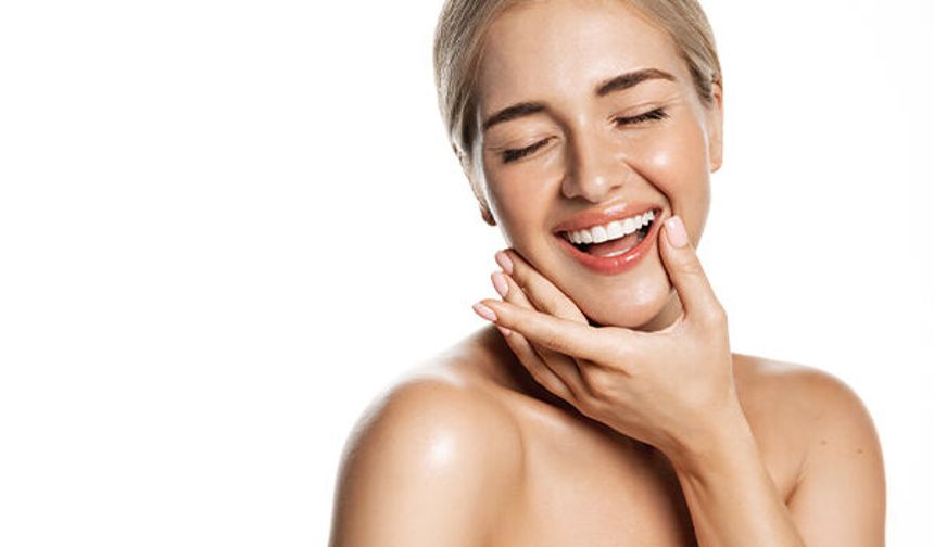 Hollywood Smile nasıl bir estetik dönüşüm sağlar?