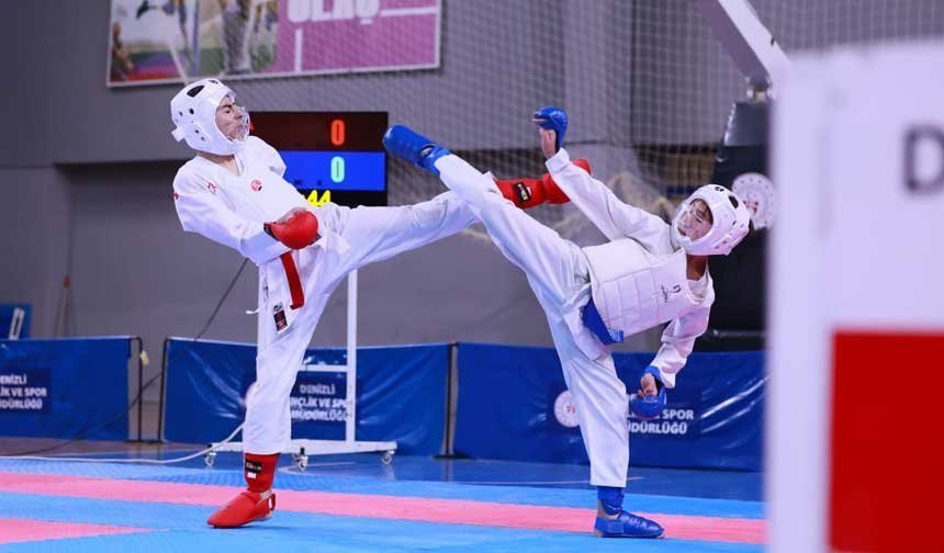 Karatenin yıldızları Denizli’de buluştu