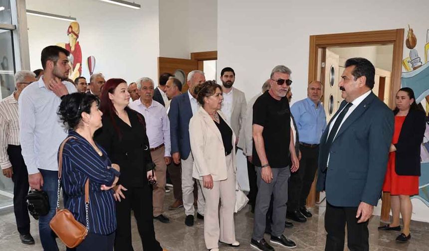 Başkan Ertemur ve Meclis Üyelerinden Bağbaşı Gençlik Merkezi’ne Çıkarma!