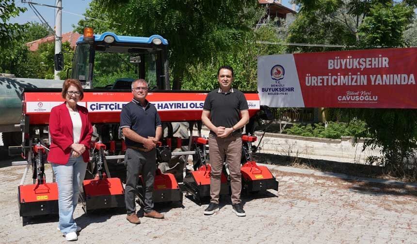 Büyükşehir’den Bozkurtlu üreticilere çapa makinesi desteği