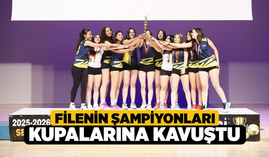 Filenin şampiyonları kupalarına kavuştu