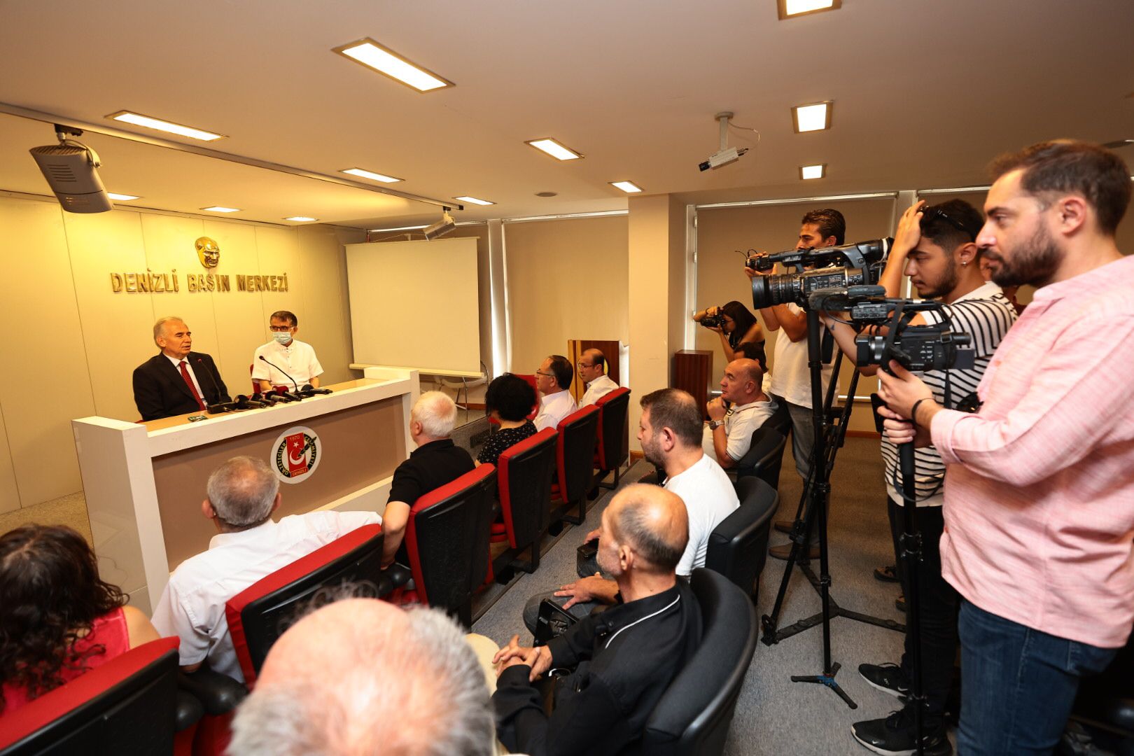 Gazeteciler ve Basın Bayramı DGC ziyaret (1)