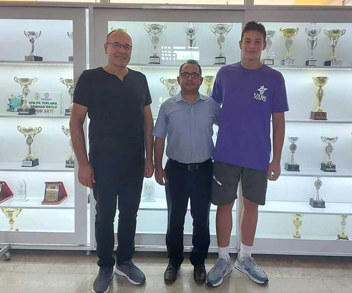 bertug-ve-utku-denizlinin-gururu-oldu-2