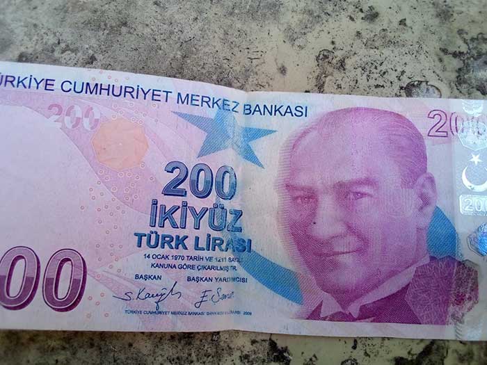 bu-banknot-100-bin-tlden-satilik