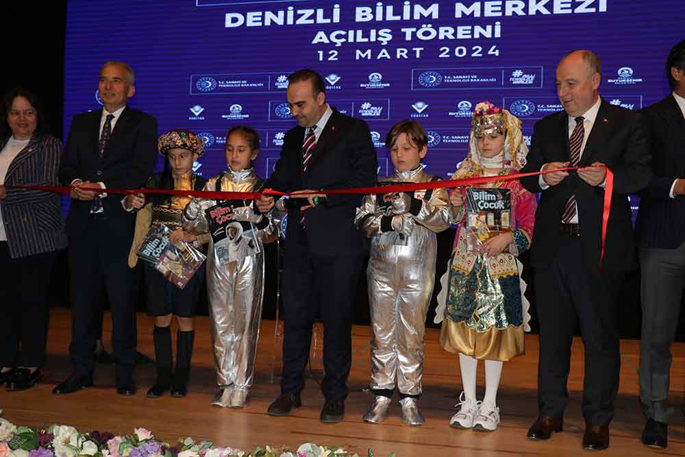 Denizli Bilim Merkezi Turkiyenin 11 Merkezi Olarak Hizmete Acildi 1