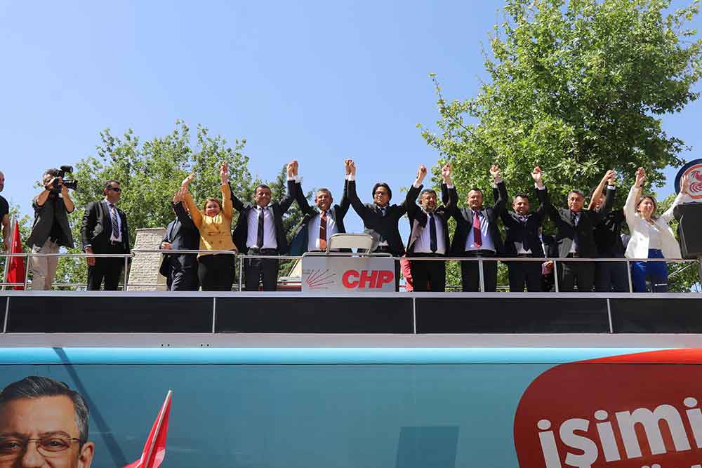 Chp Lideri Ozgur Ozel Kazanilan 15 Belediye Icin Denizlililere Tesekkur Etti 2
