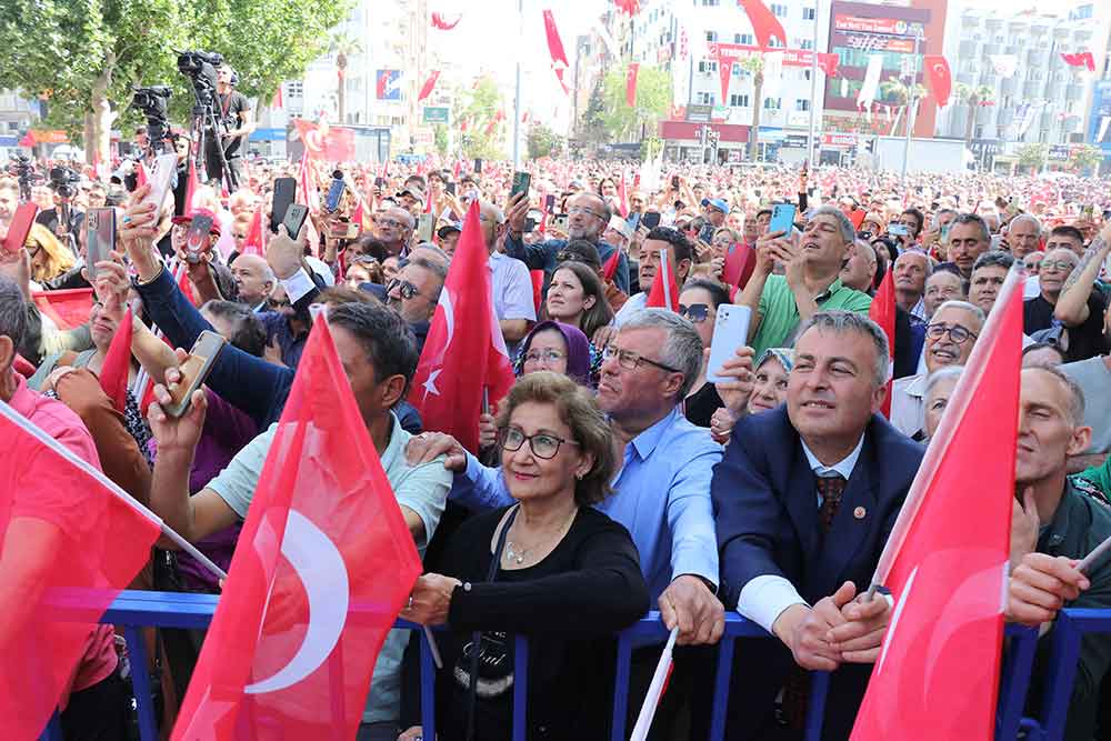Chp Lideri Ozgur Ozel Kazanilan 15 Belediye Icin Denizlililere Tesekkur Etti 3