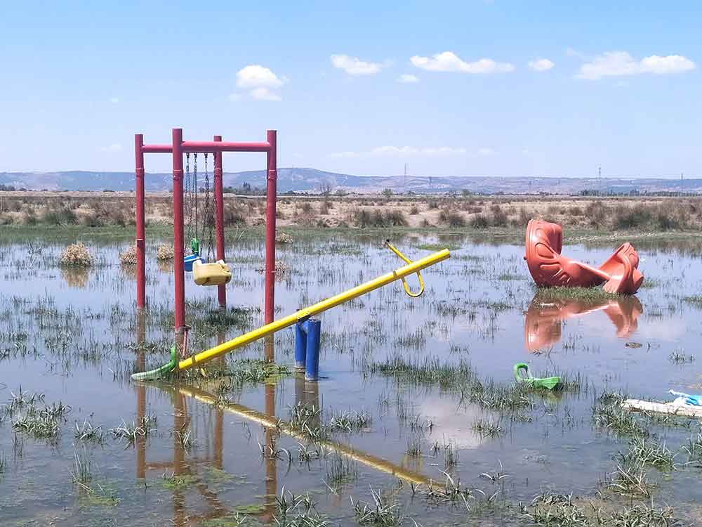 Denizlide Cocuk Parki Sular Altinda Kaldi 1