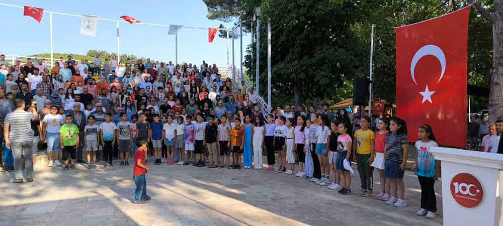 Tavas Belediyesi Ilkokulu Bitiren Ogrencileri Bisikletle Odullendirdi 1