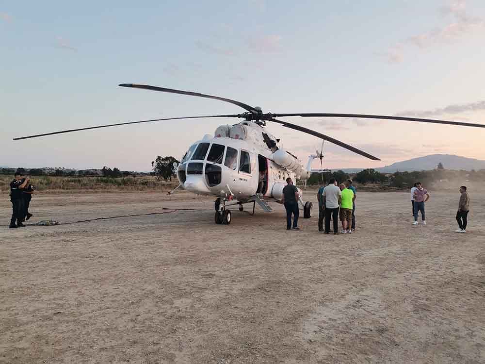 Yangin Sondurme Helikopteri Yakiti Bitince Zorunlu Inis Yapti 3