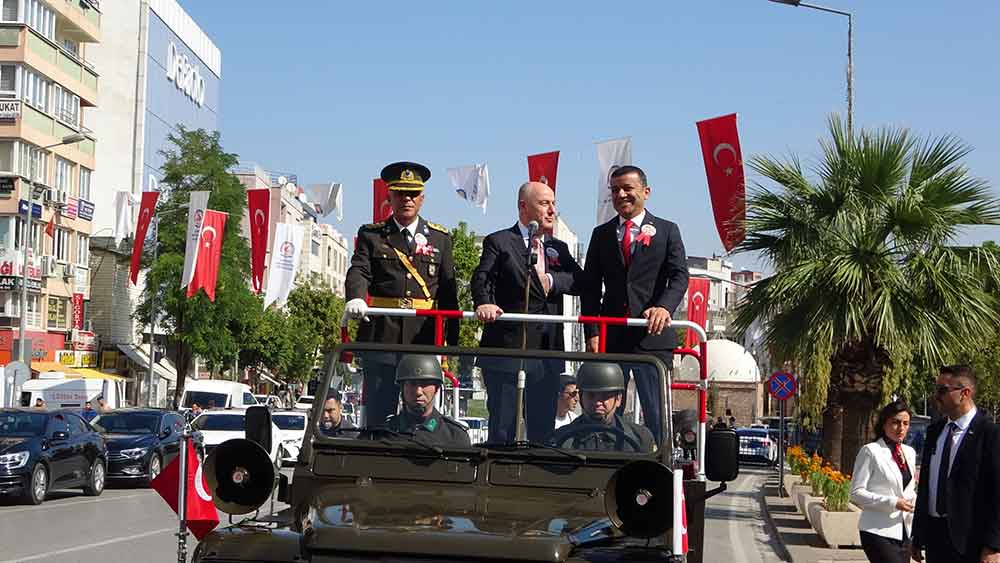 30 Agustos Zafer Bayrami Denizlide Coskuyla Kutlandi 3