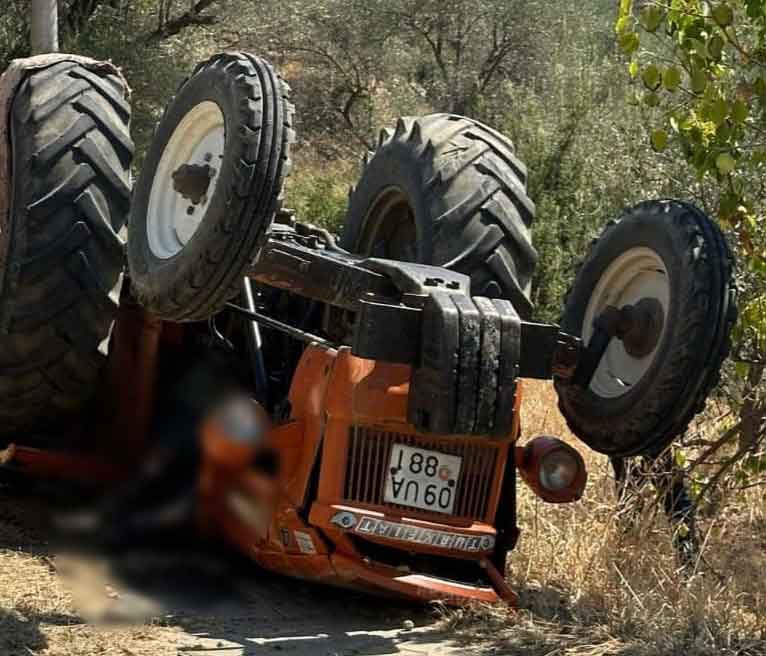 Aydin Bozdogan Guneyyaka Traktor Kazasi1