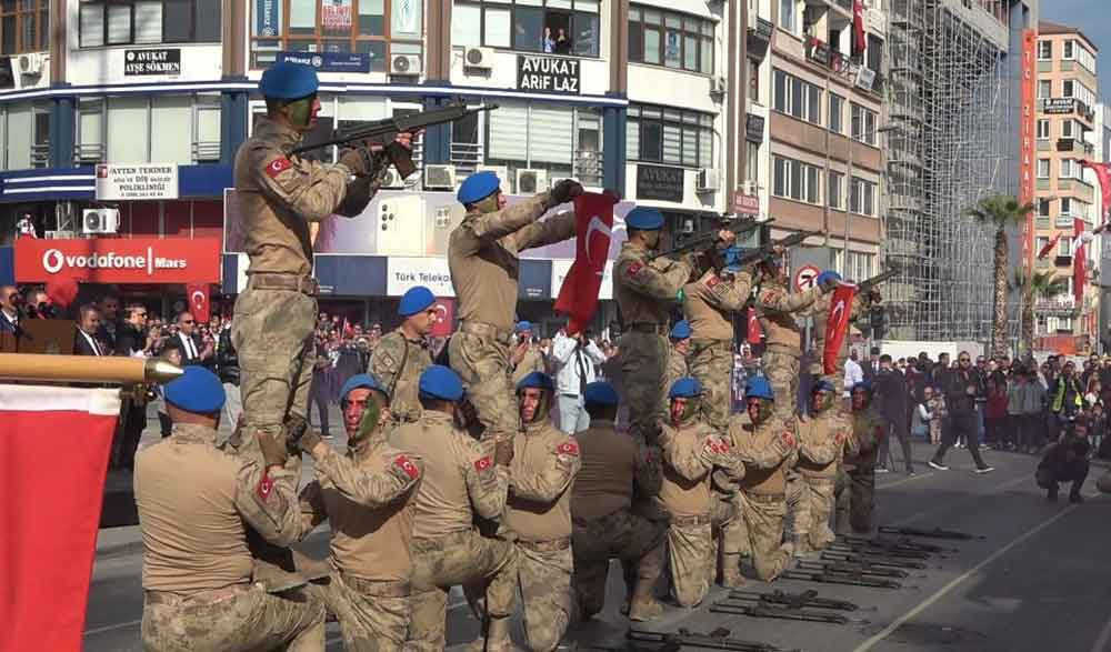 Denizlide 29 Ekim Cumhuriyet Bayrami Coskusu 3