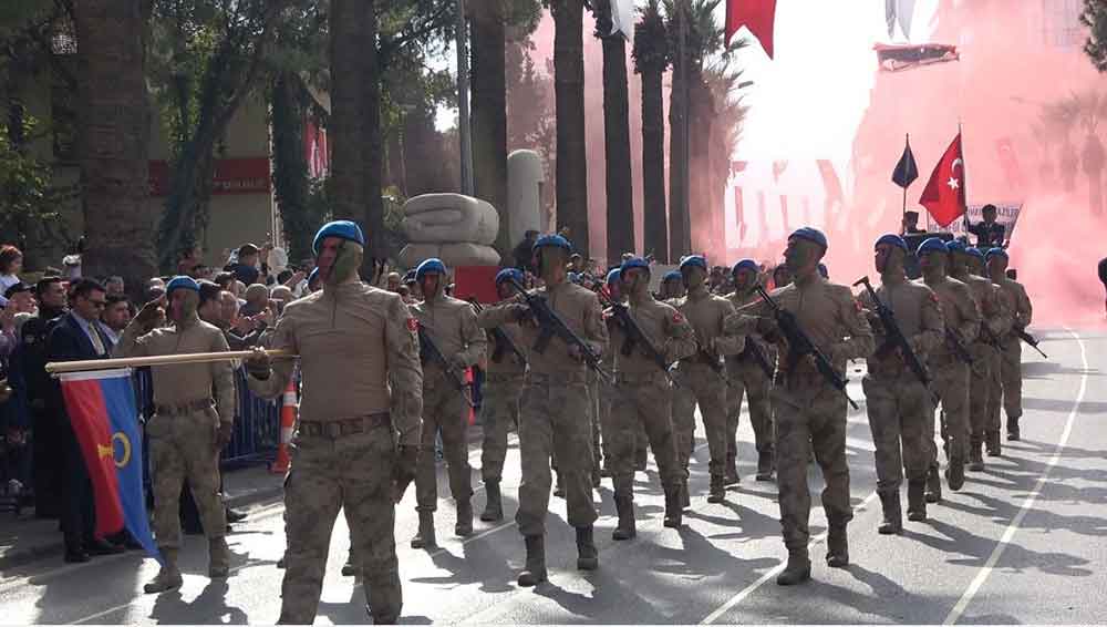 Denizlide 29 Ekim Cumhuriyet Bayrami Coskusu 6