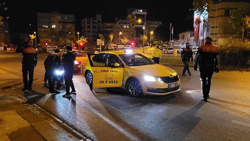 Denizlide Asayis Ve Trafik Denetimi Yapildi 1