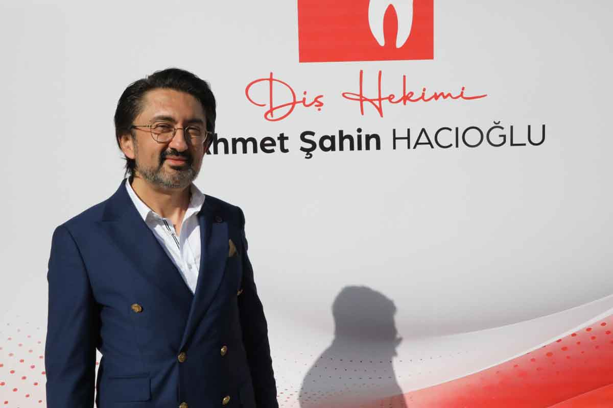 Dis Hekimi Ahmet Sahin Hacioglu Camlikta Klinigini Acti5