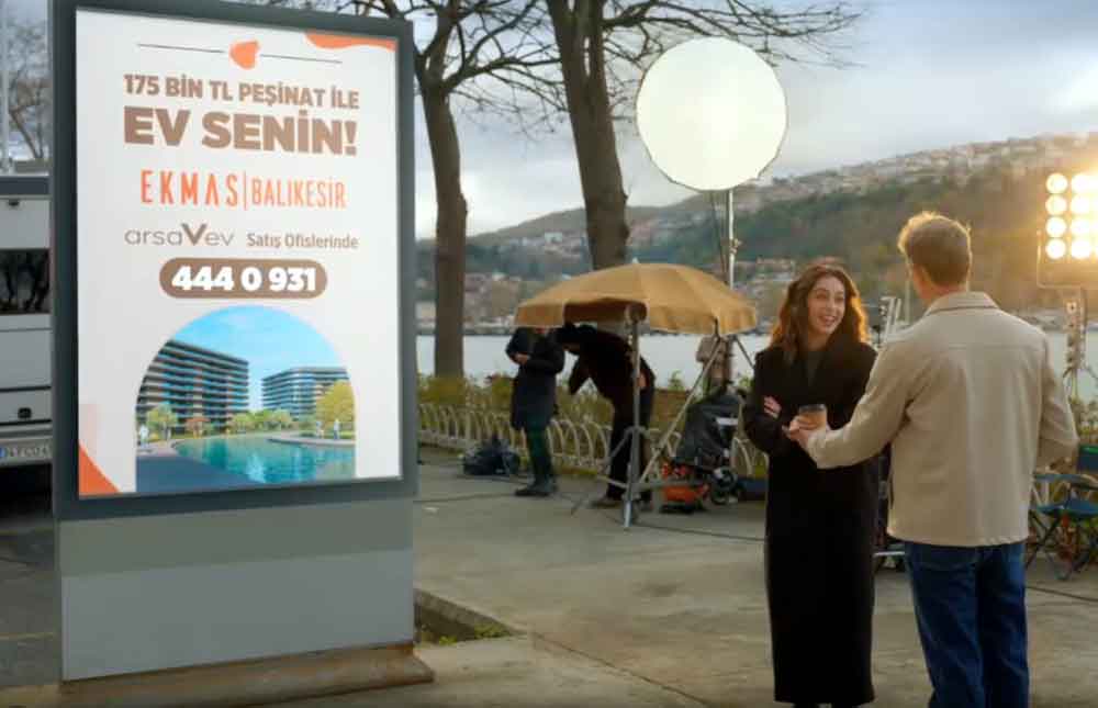 Cemre Baysel Ve Onur Buldu Ekmasin Reklam Yuzu Oldu 1