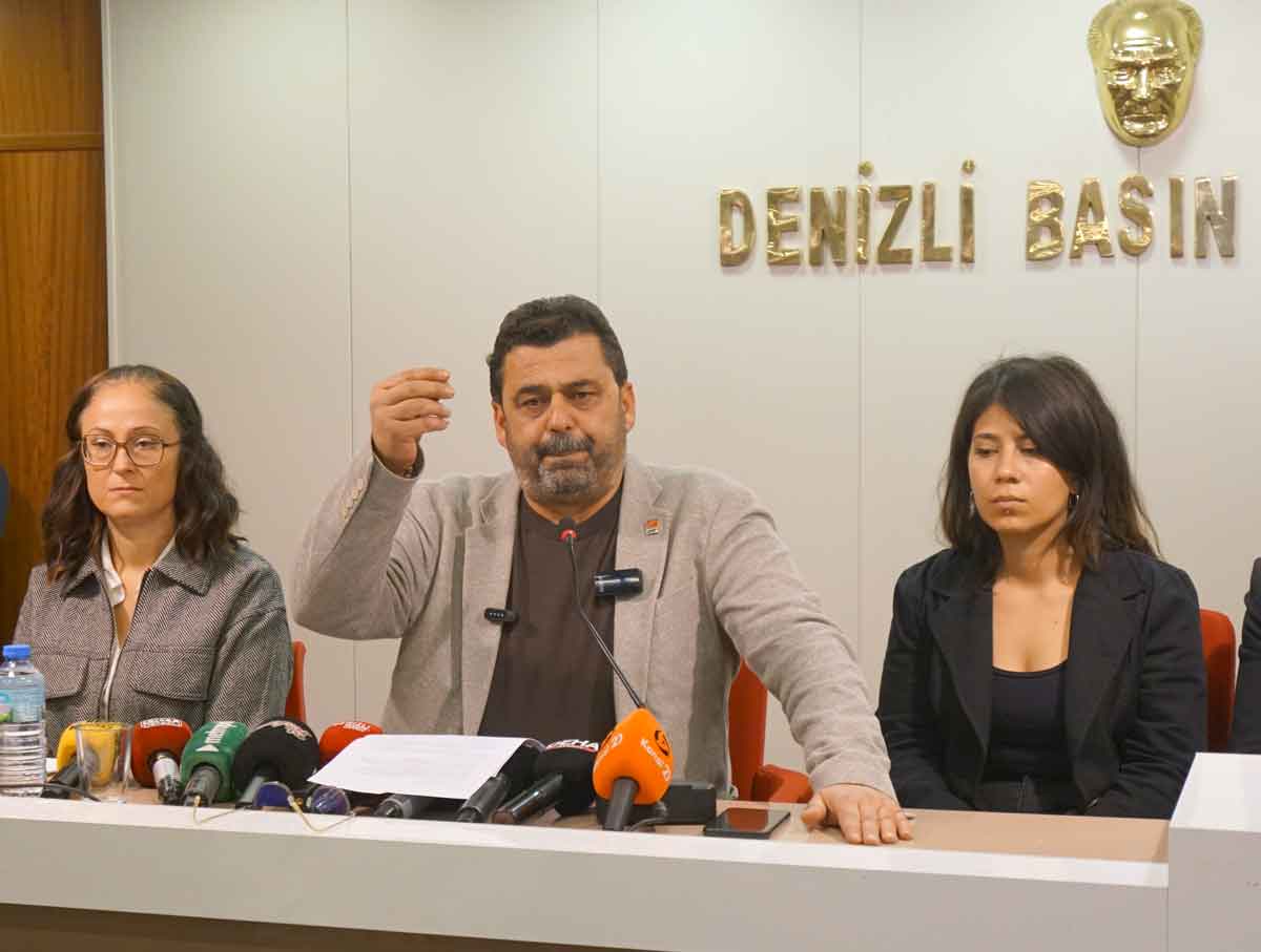 Denizli Merkezefendi Chp Ilce Baskani Mujdat Ilhan Basin Toplantisi3