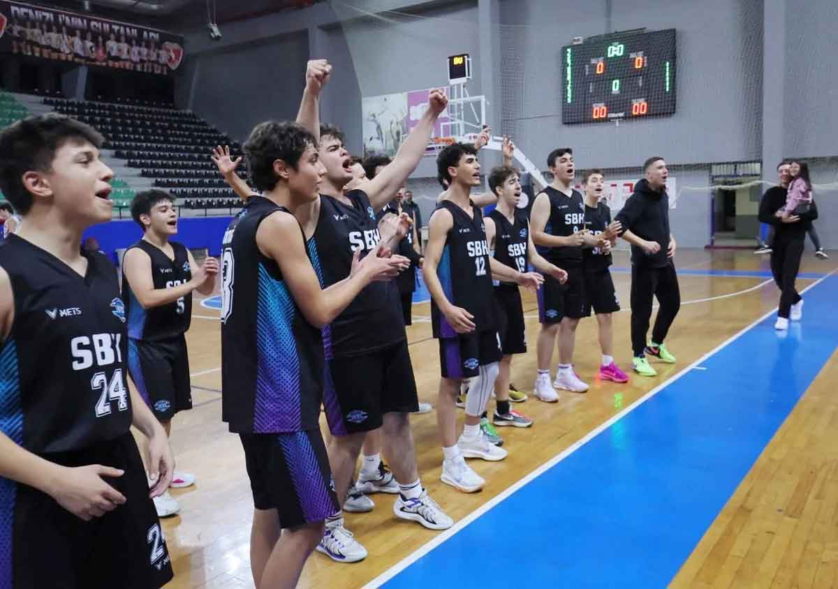 Denizli Servergazi Basket Sampiyon3