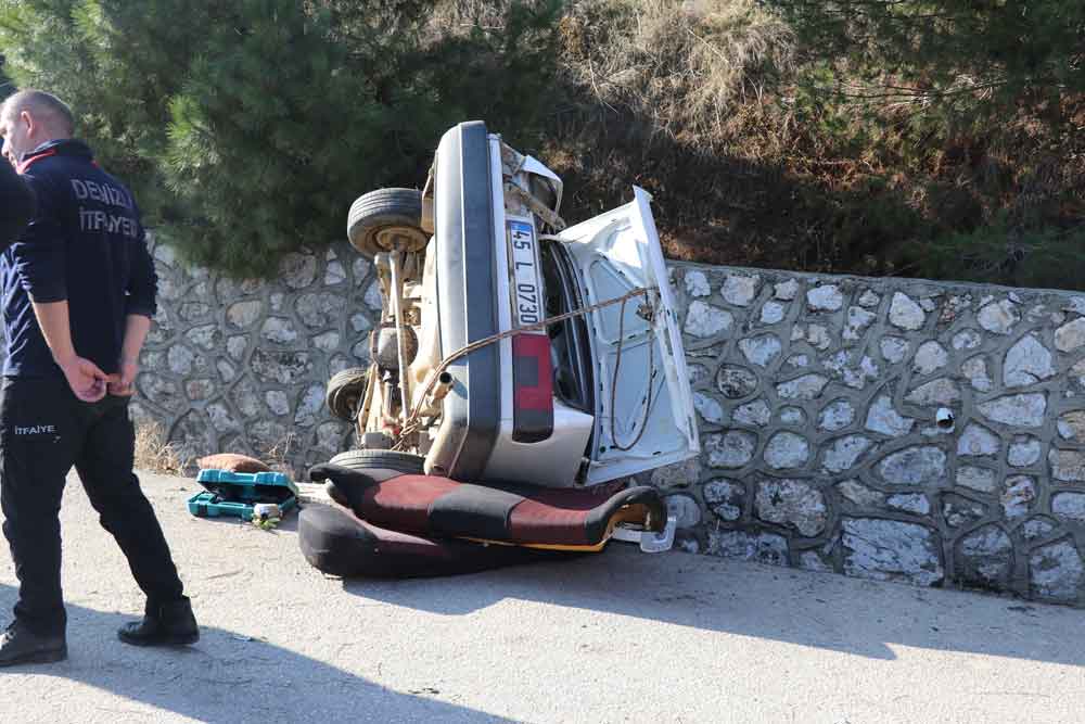 Denizli Trafik Kazasi Refuj Karsi Duvar Istinad1