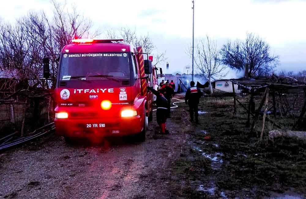 Denizlide Bag Evinde Cikan Yanginda Bir Kadin Hayatini Kaybetti 2