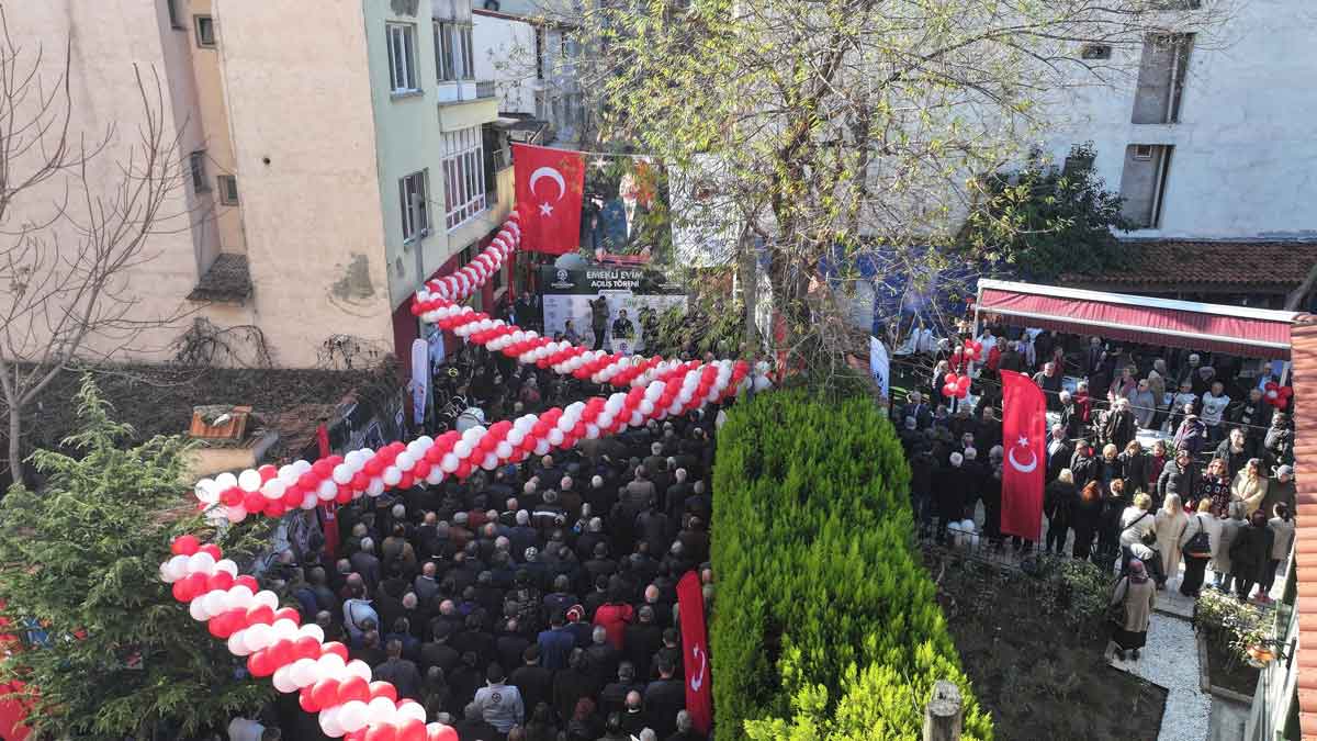 Denizli Emekli Evi Caylar Belediyeden Bardak 1 Tl1