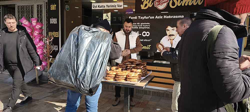 Simitci Ferdi Adini Aldigi Ferdi Tayfur Icin Binlerce Kisiye Hayir Dagitti 1