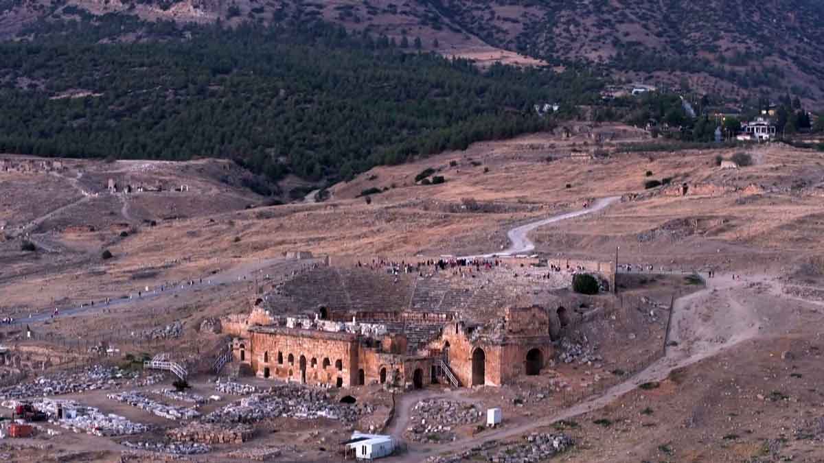 Denizli Katolik Din Insanlari2