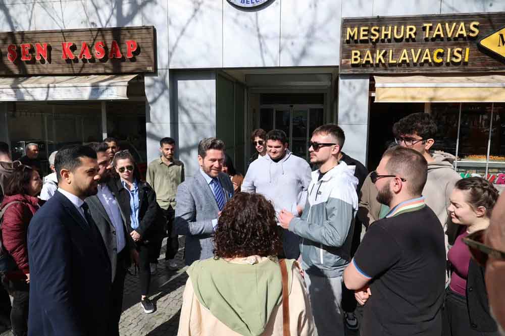 Tavas Belediyesi Tarihi Mimarilere Sahip Cikiyor3