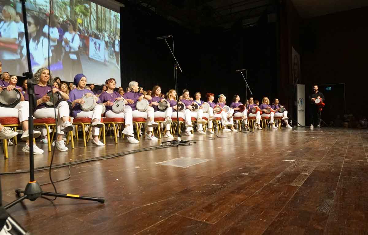 Denizli Kadinlar Darbuka Ritm Toplulugu1