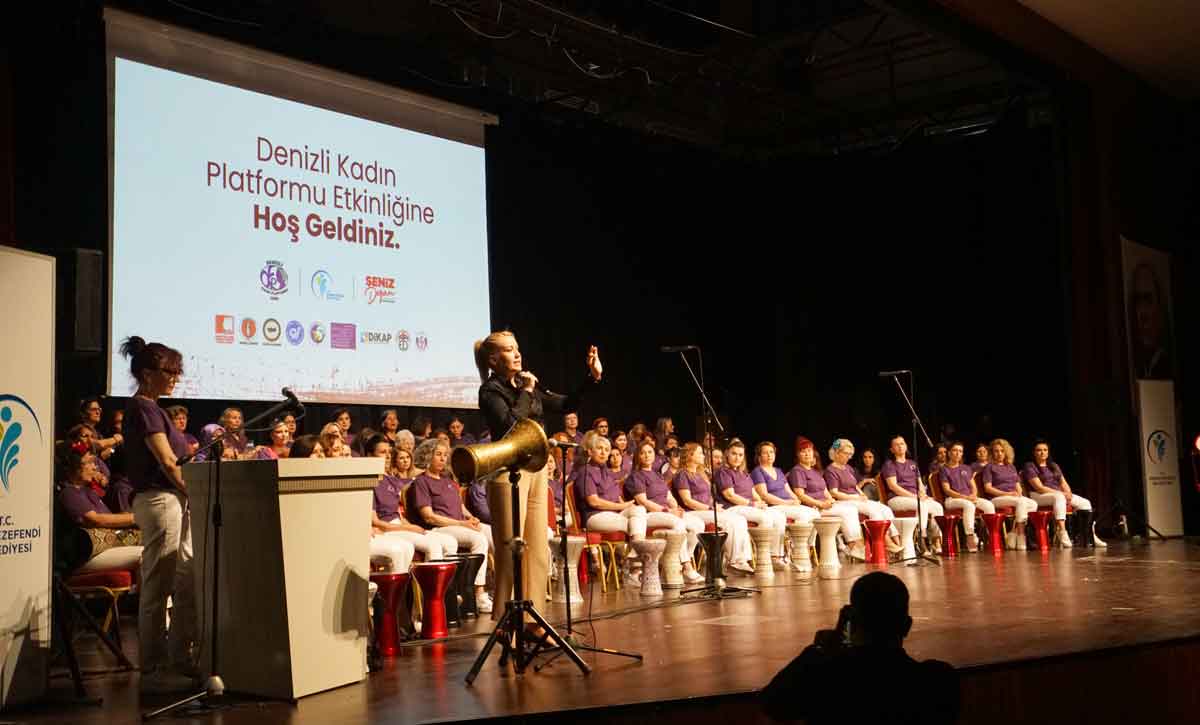 Denizli Kadinlar Darbuka Ritm Toplulugu3