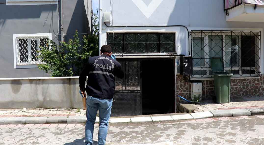 Denizli Ziraat Muhendisi Hakan Okul Evinde Olu Bulundu1