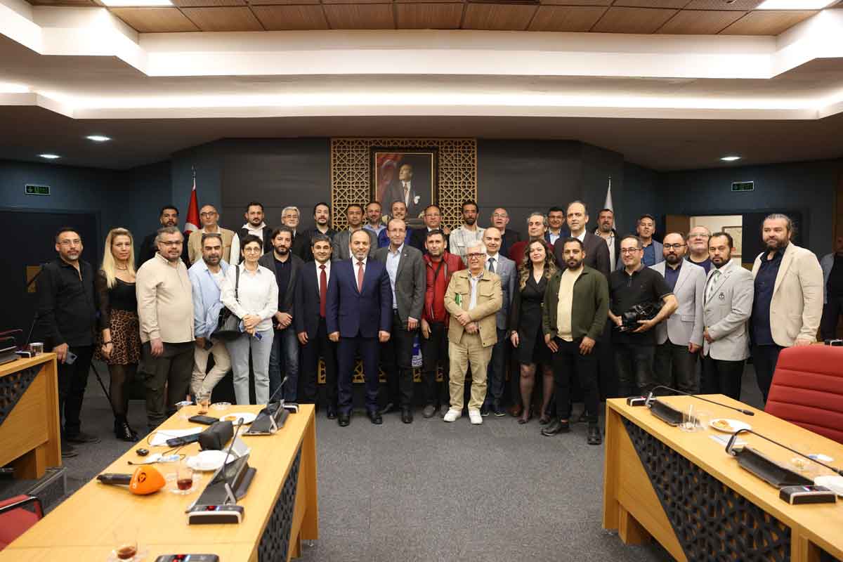 Paude Yeni Rektor Gungor Kimseyi Ayristirmayan Yonetim Uygulayacagim5