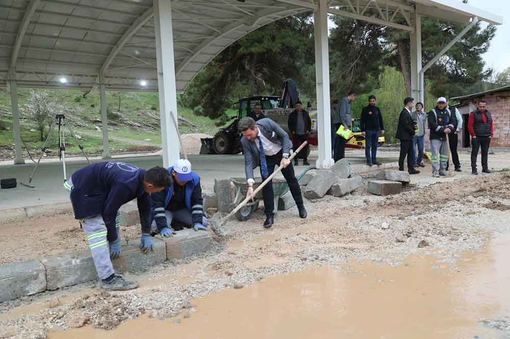 Tavas Belediyesi Sezon Oncesi Sosyal Tesislerin Bakimlarini Yapiyor 2