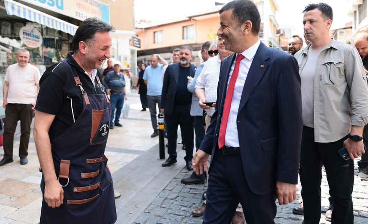 Bayramyeri Meydani Yeni Cehresine Kavusacak Bir Ay Boyunca Arac Trafigine Kapatildi 1