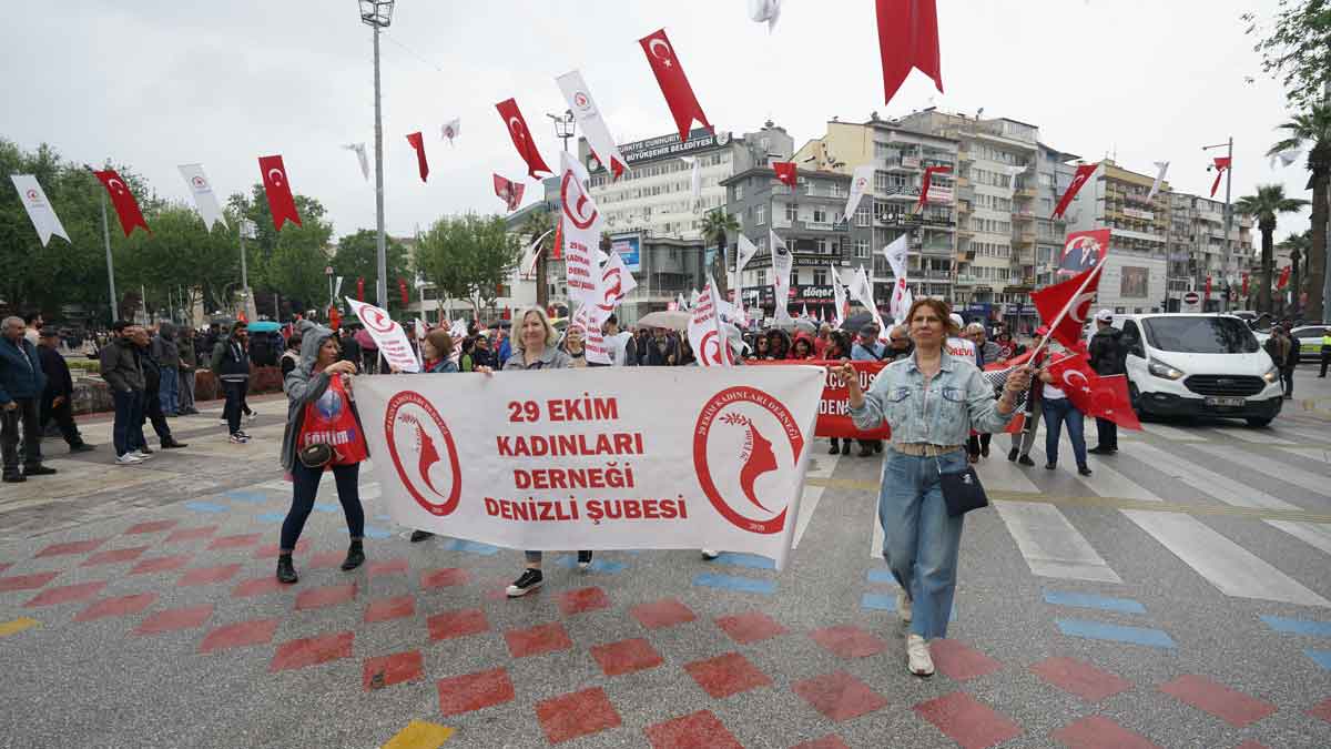 Denizlide 1 Mayis Kutlamalari Cinardan Basladi2