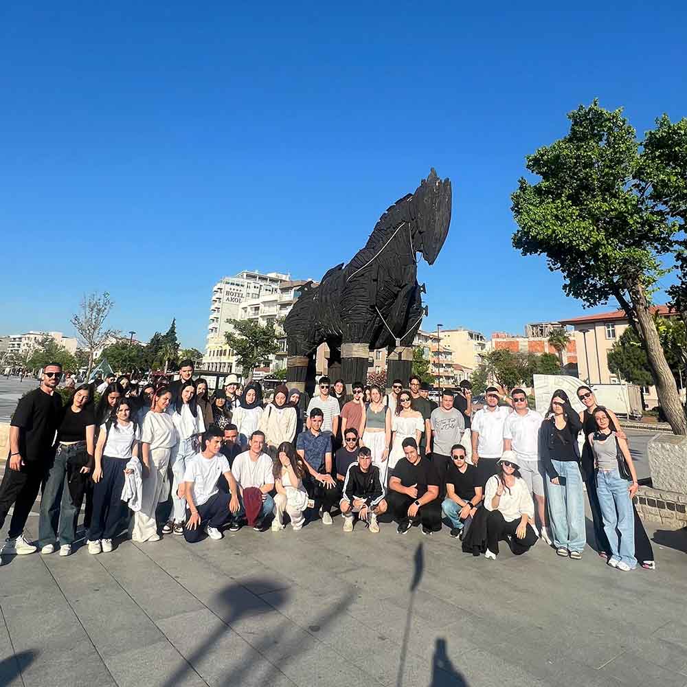Denizlili Gencler Koklere Yolculuk Ile Canakkale Ruhunu Yerinde Yasadi 1