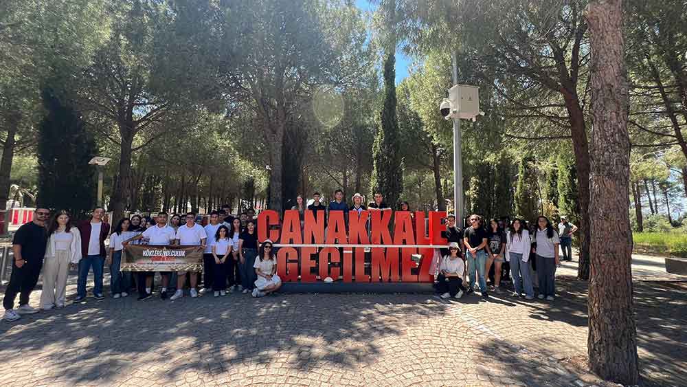 Denizlili Gencler Koklere Yolculuk Ile Canakkale Ruhunu Yerinde Yasadi 2