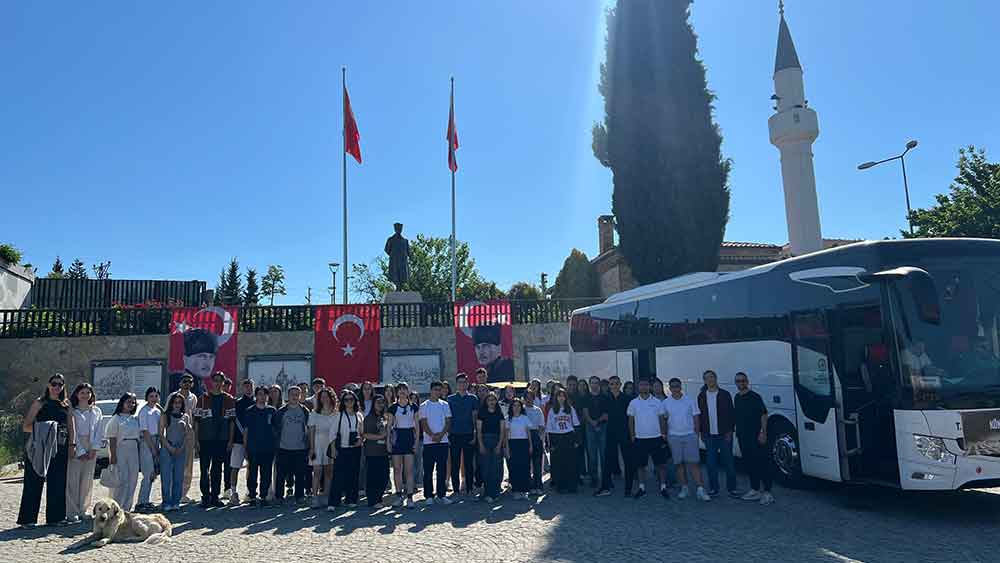 Denizlili Gencler Koklere Yolculuk Ile Canakkale Ruhunu Yerinde Yasadi